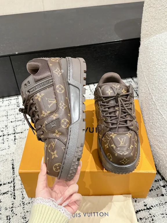 Louis Vuitton Shoe 